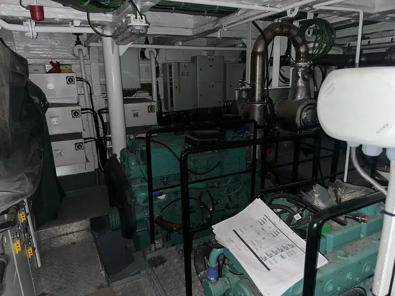 Container ship for sale