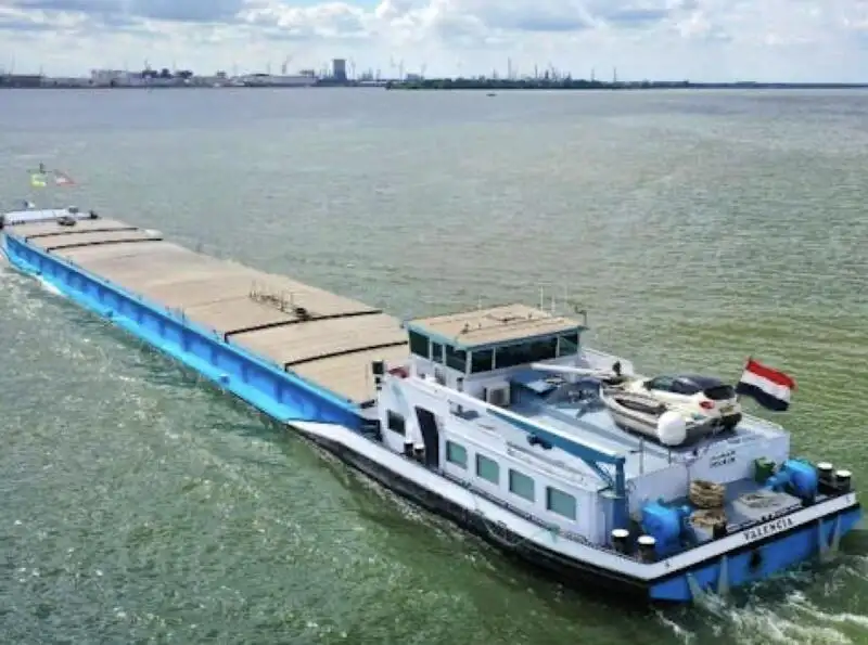 Bulk carrier for sale