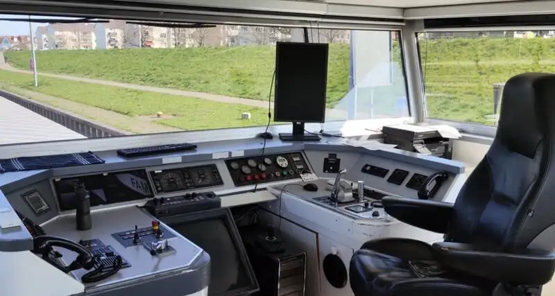 Bulk carrier for sale