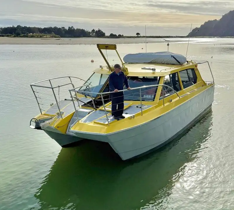 Motor vessel for sale